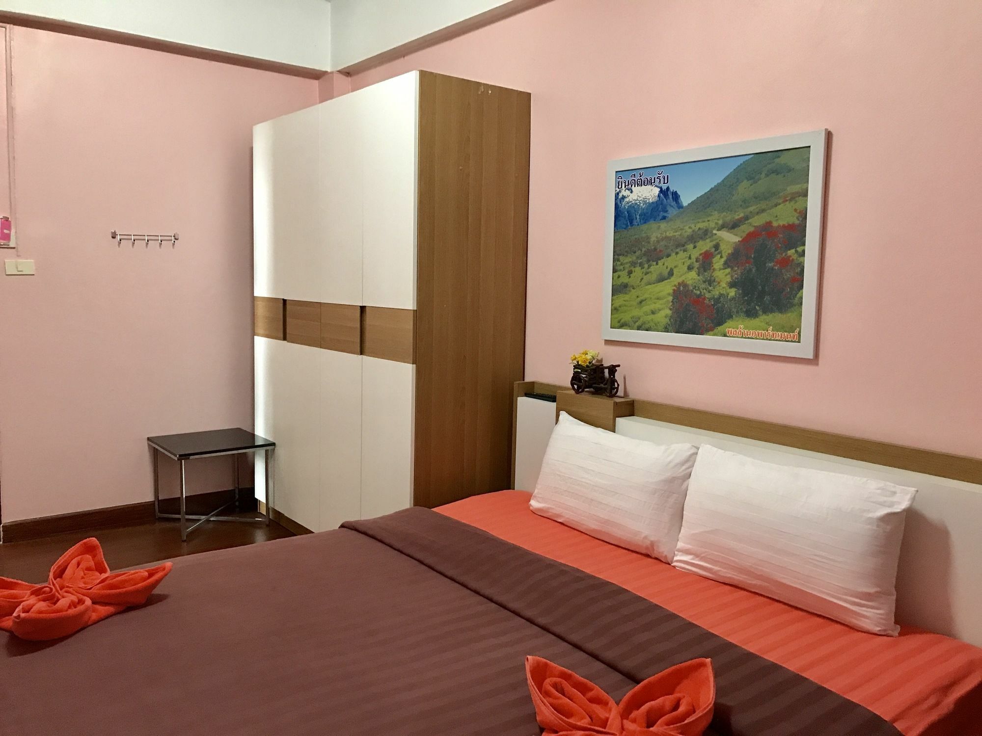 Ponlaan Apartment Nakhon Ratchasima Extérieur photo